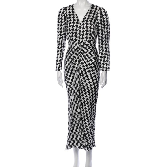 RIXO Dresses & Skirts - RIXO Houndstooth Wrap Dress - size S